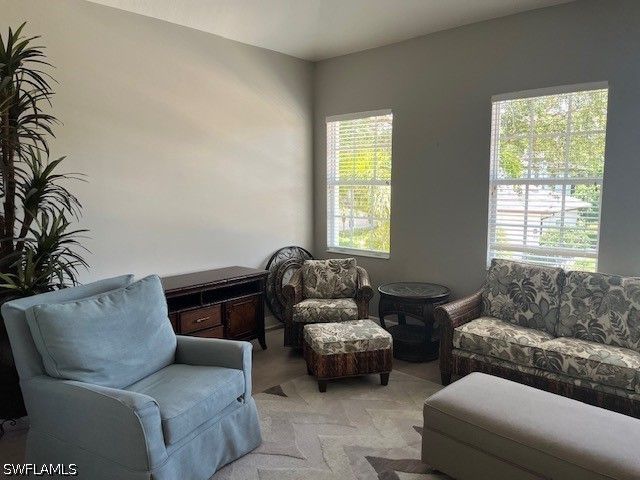 7842 Hawthorne DR 1703, Naples, FL 34113
