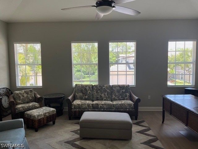 7842 Hawthorne DR 1703, Naples, FL 34113