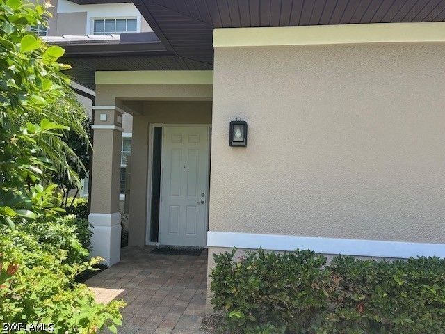7842 Hawthorne DR 1703, Naples, FL 34113