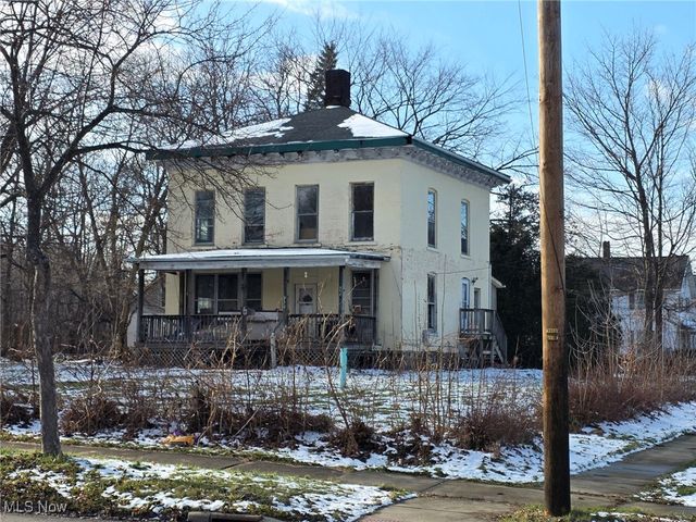 350 N Broadway, Geneva, OH 44041