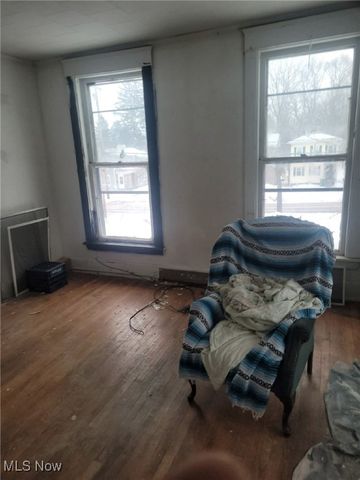 350 N Broadway, Geneva, OH 44041