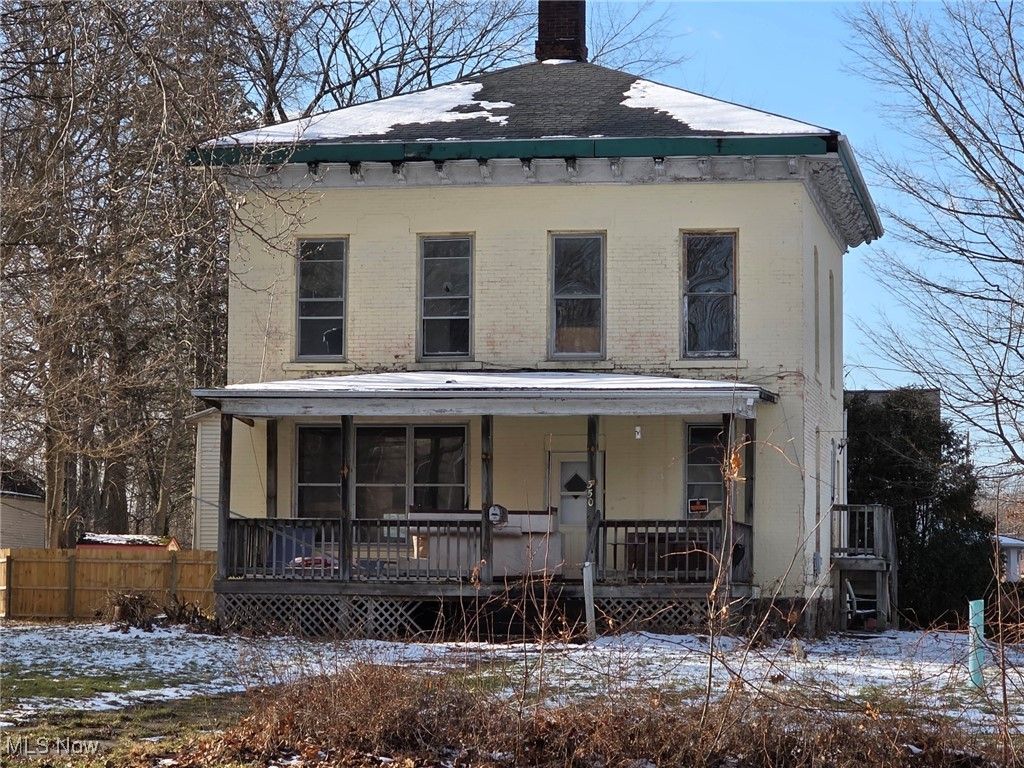 350 N Broadway, Geneva, OH 44041