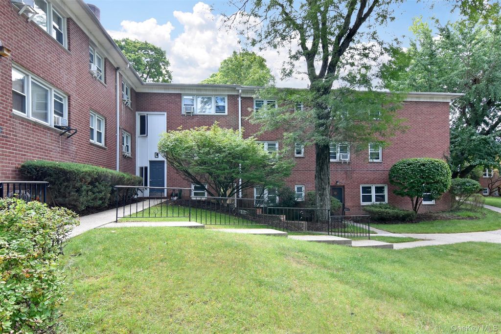 140 N Broadway L-4, Irvington, NY 10533 — exterior