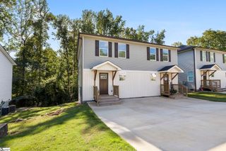 5a-5b Robin Hood Road, Taylors, SC 29687