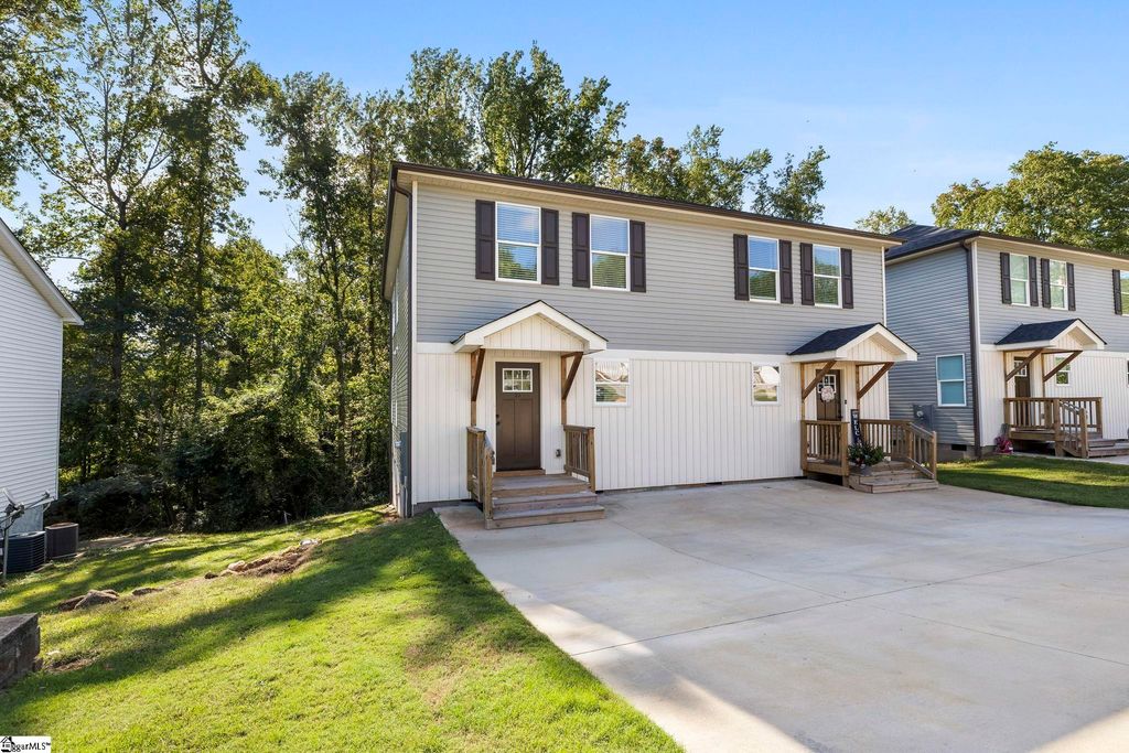 5a-5b Robin Hood Road, Taylors, SC 29687