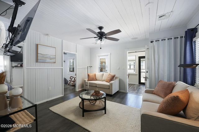 3 Hayes Court, Point Pleasant Beach, NJ 08742