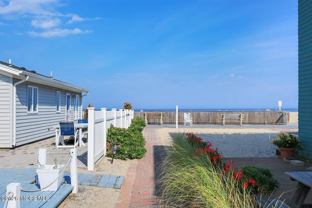 3 Hayes Court, Point Pleasant Beach, NJ 08742