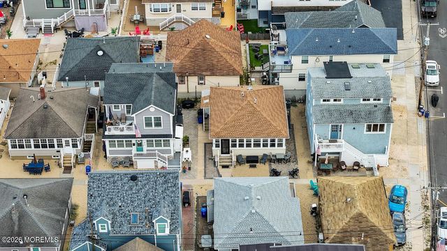 3 Hayes Court, Point Pleasant Beach, NJ 08742