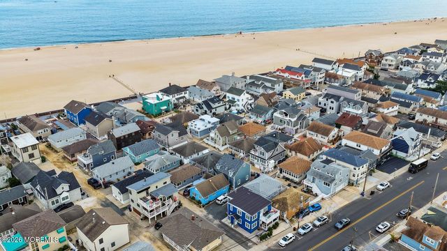3 Hayes Court, Point Pleasant Beach, NJ 08742