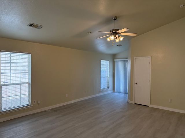 6360 Geneva Lane, Fort Worth, TX 76131