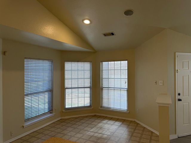 6360 Geneva Lane, Fort Worth, TX 76131