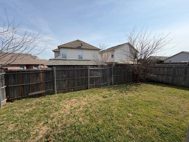 6360 Geneva Lane, Fort Worth, TX 76131