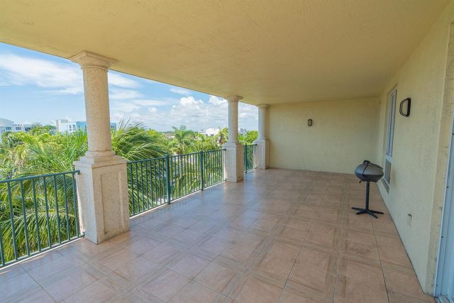 9 NE 20TH Avenue 501, Deerfield Beach, FL 33441