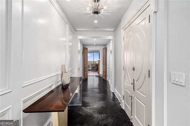 2575 Peachtree Road NE 22CD, Atlanta, GA 30305