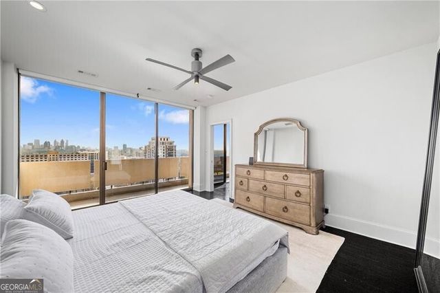 2575 Peachtree Road NE 22CD, Atlanta, GA 30305