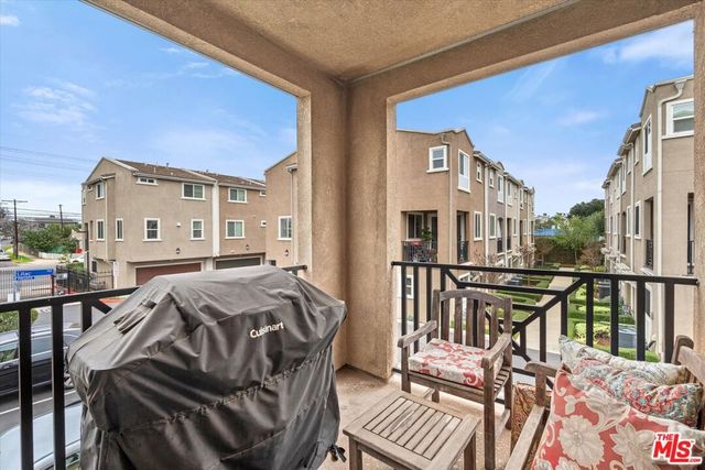 14847 W Maple Terrace, Panorama City, CA 91402