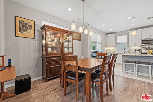 14847 W Maple Terrace, Panorama City, CA 91402