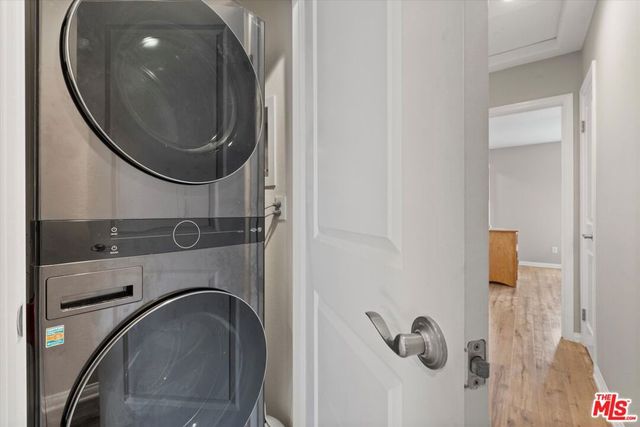 14847 W Maple Terrace, Panorama City, CA 91402