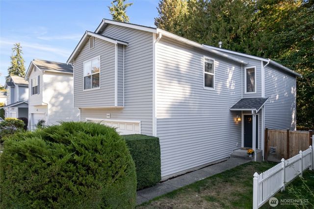 4200 Wonderwood Lane SE, Lacey, WA 98503