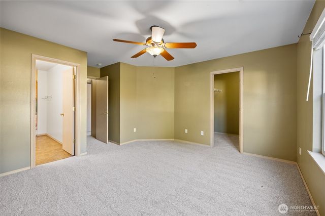 4200 Wonderwood Lane SE, Lacey, WA 98503