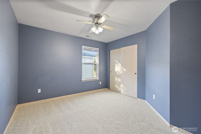 4200 Wonderwood Lane SE, Lacey, WA 98503