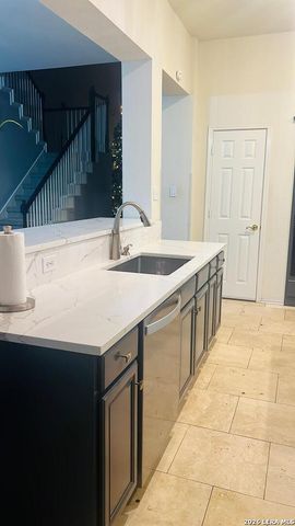 19531 Azure Oak, San Antonio, TX 78258