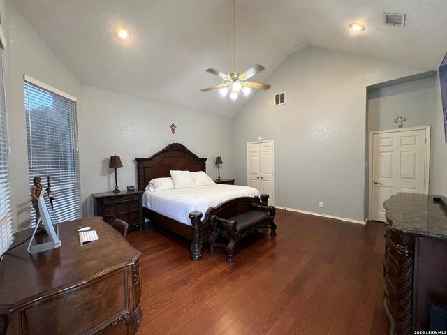 19531 Azure Oak, San Antonio, TX 78258