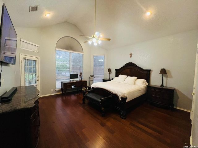 19531 Azure Oak, San Antonio, TX 78258