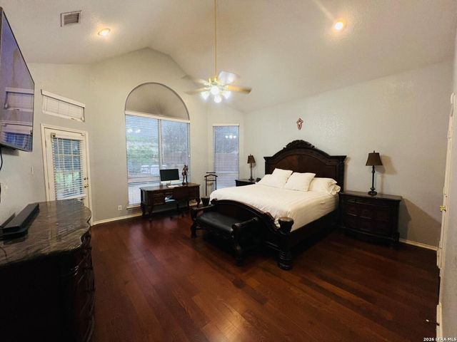 19531 Azure Oak, San Antonio, TX 78258