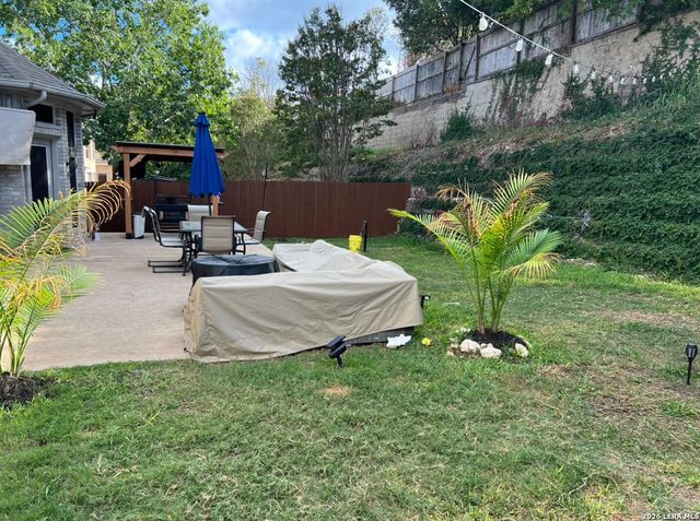 19531 Azure Oak, San Antonio, TX 78258