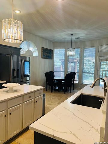 19531 Azure Oak, San Antonio, TX 78258