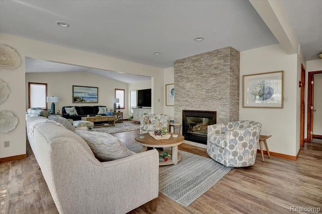 9683 Shore Drive, Sand Point, MI 48755