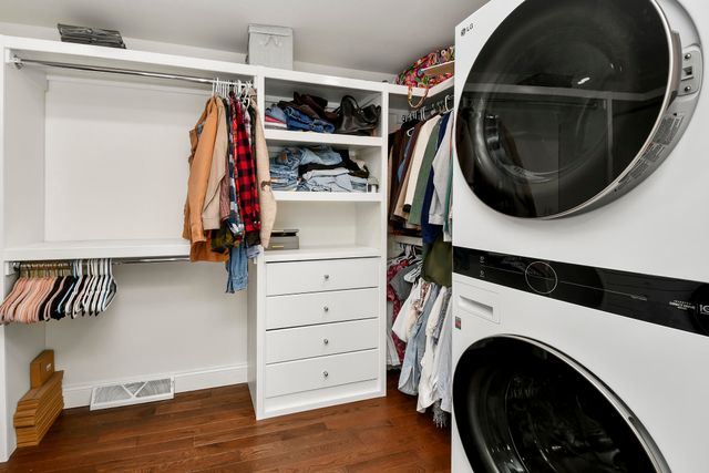 4254 E Ridgeview Drive, Springfield, MO 65809