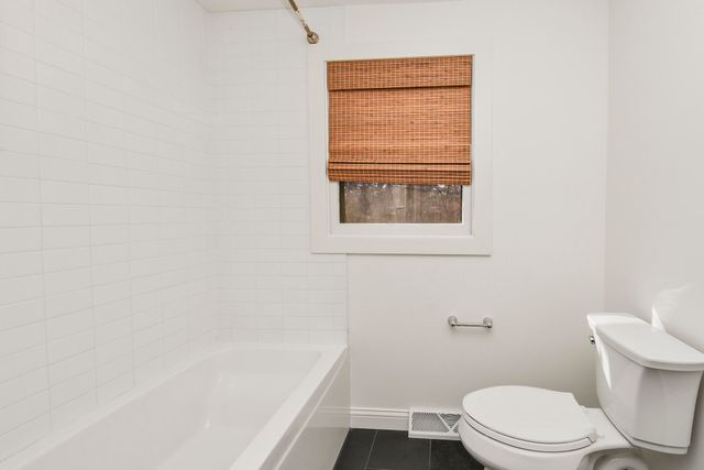 4254 E Ridgeview Drive, Springfield, MO 65809