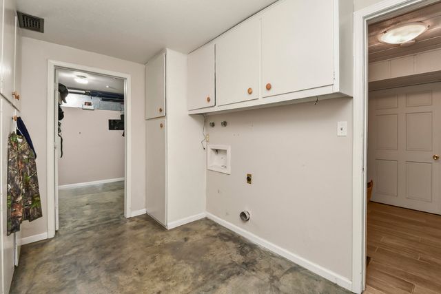 4254 E Ridgeview Drive, Springfield, MO 65809