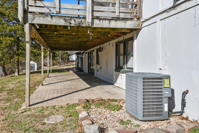 4254 E Ridgeview Drive, Springfield, MO 65809