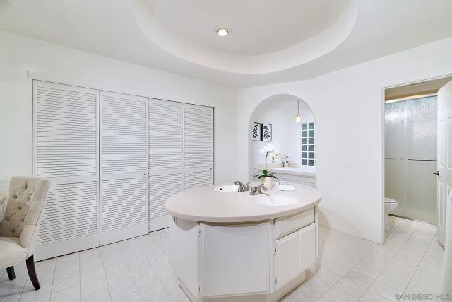 7627 Reposado Dr, Carlsbad, CA 92009