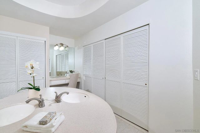 7627 Reposado Dr, Carlsbad, CA 92009