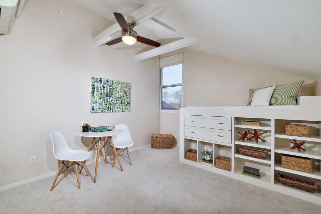 7627 Reposado Dr, Carlsbad, CA 92009