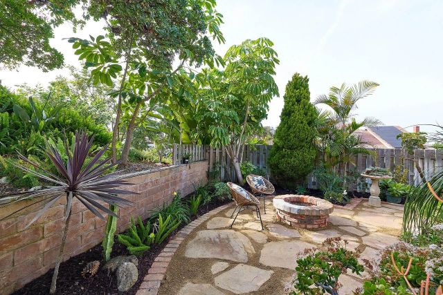 7627 Reposado Dr, Carlsbad, CA 92009