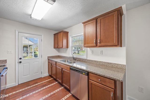 408 W Gilbreath Street, Graham, NC 27253