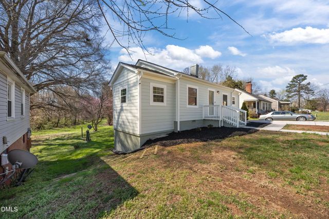 408 W Gilbreath Street, Graham, NC 27253
