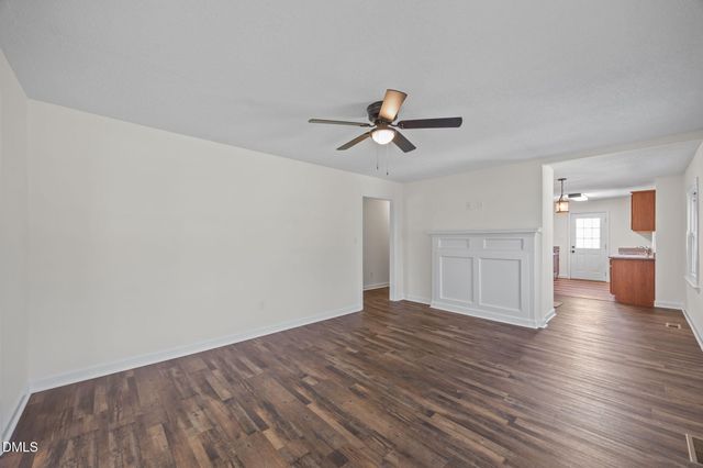 408 W Gilbreath Street, Graham, NC 27253