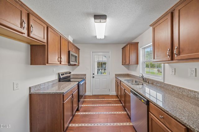 408 W Gilbreath Street, Graham, NC 27253