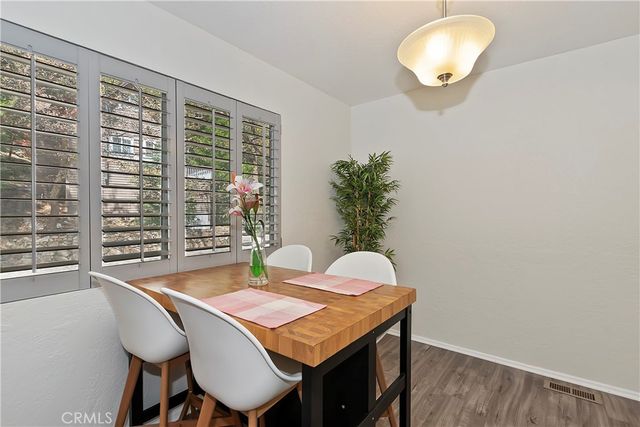 543 Community Drive, Lake Arrowhead, CA 92352