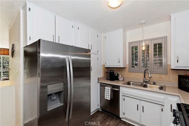 543 Community Drive, Lake Arrowhead, CA 92352