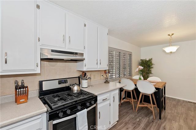 543 Community Drive, Lake Arrowhead, CA 92352