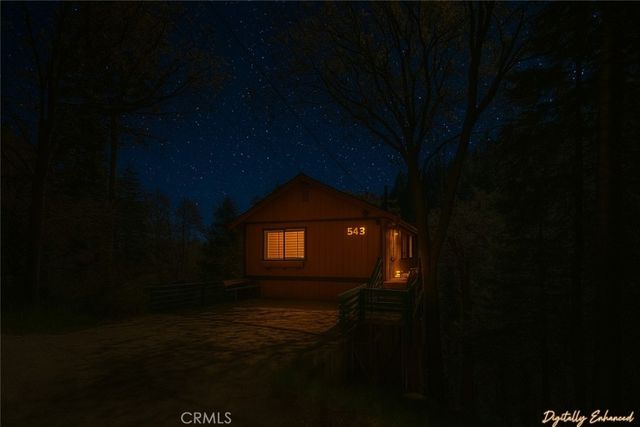543 Community Drive, Lake Arrowhead, CA 92352