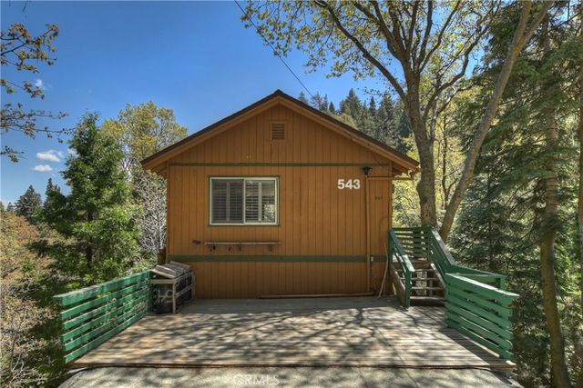 543 Community Drive, Lake Arrowhead, CA 92352