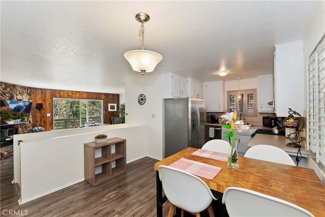 543 Community Drive, Lake Arrowhead, CA 92352